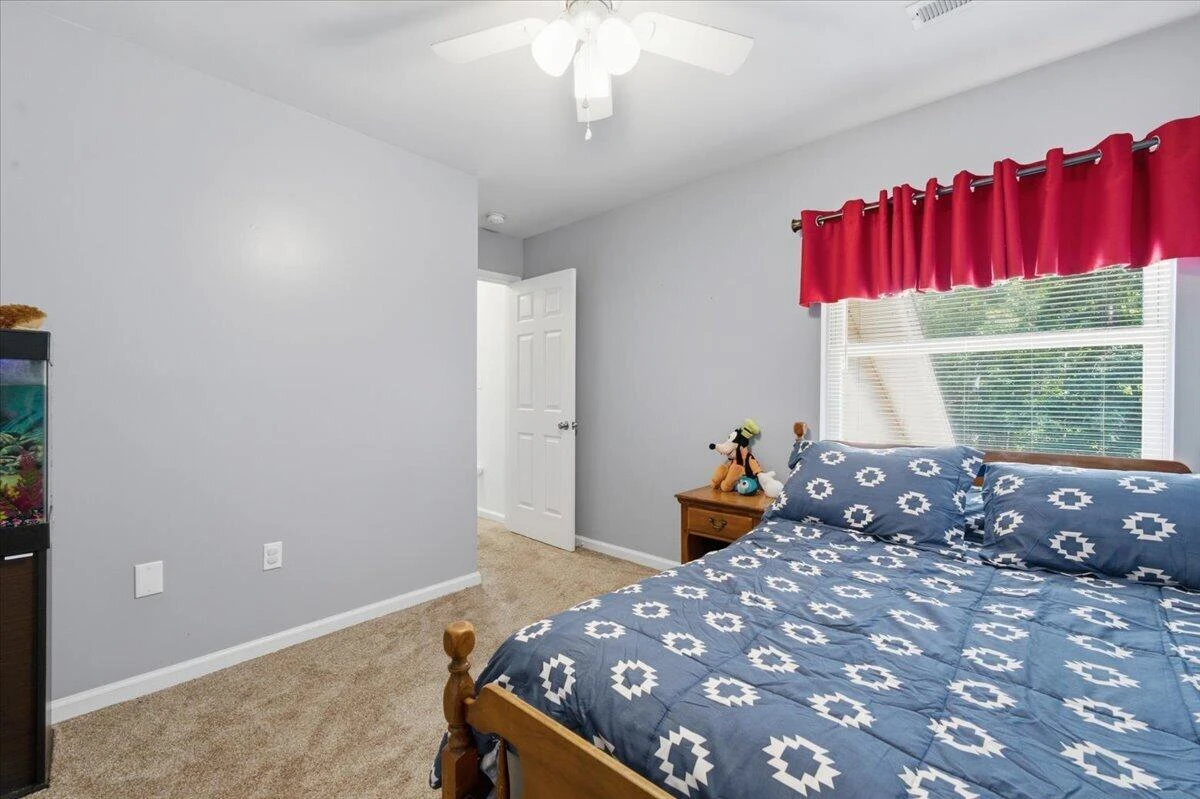 12376 Leesville RD - Photo 20