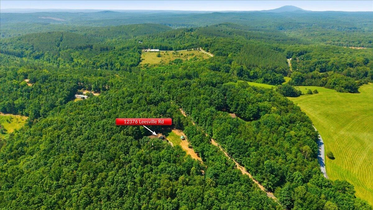12376 Leesville RD - Photo 32