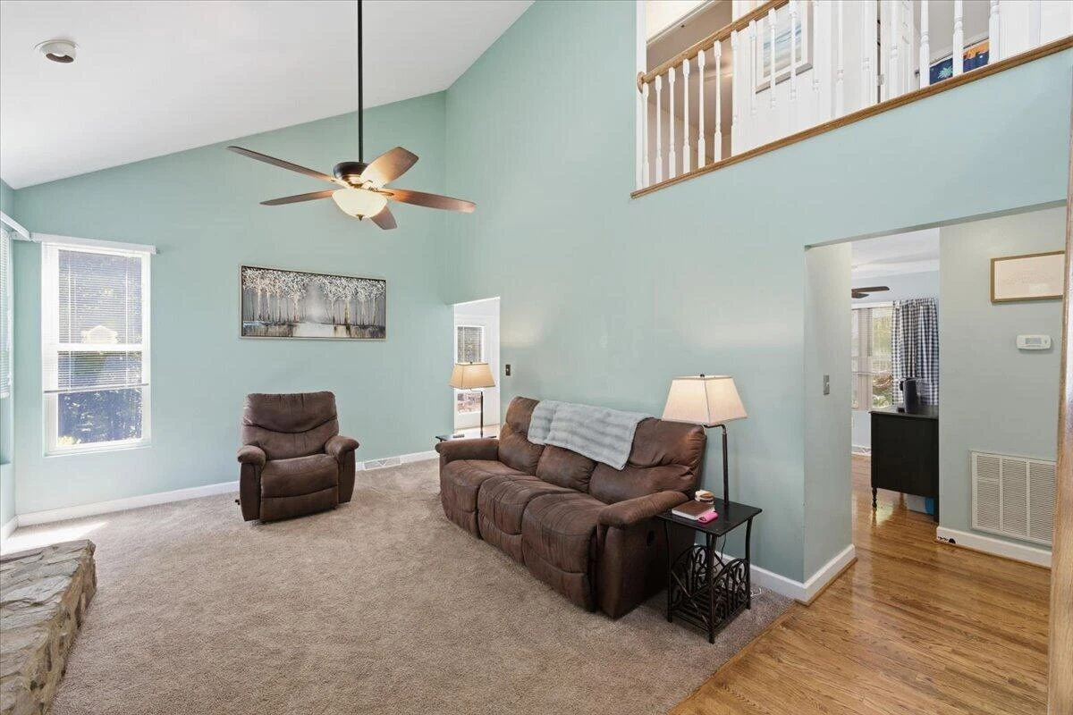 12376 Leesville RD - Photo 5