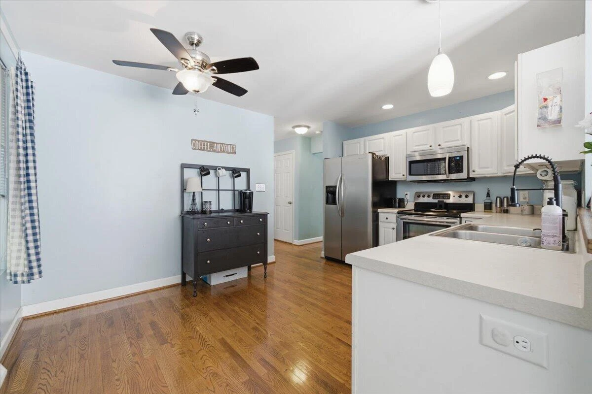 12376 Leesville RD - Photo 9