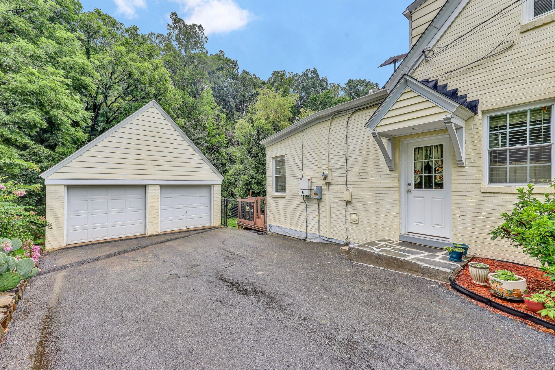 182 Ridgewood RD - Photo 23