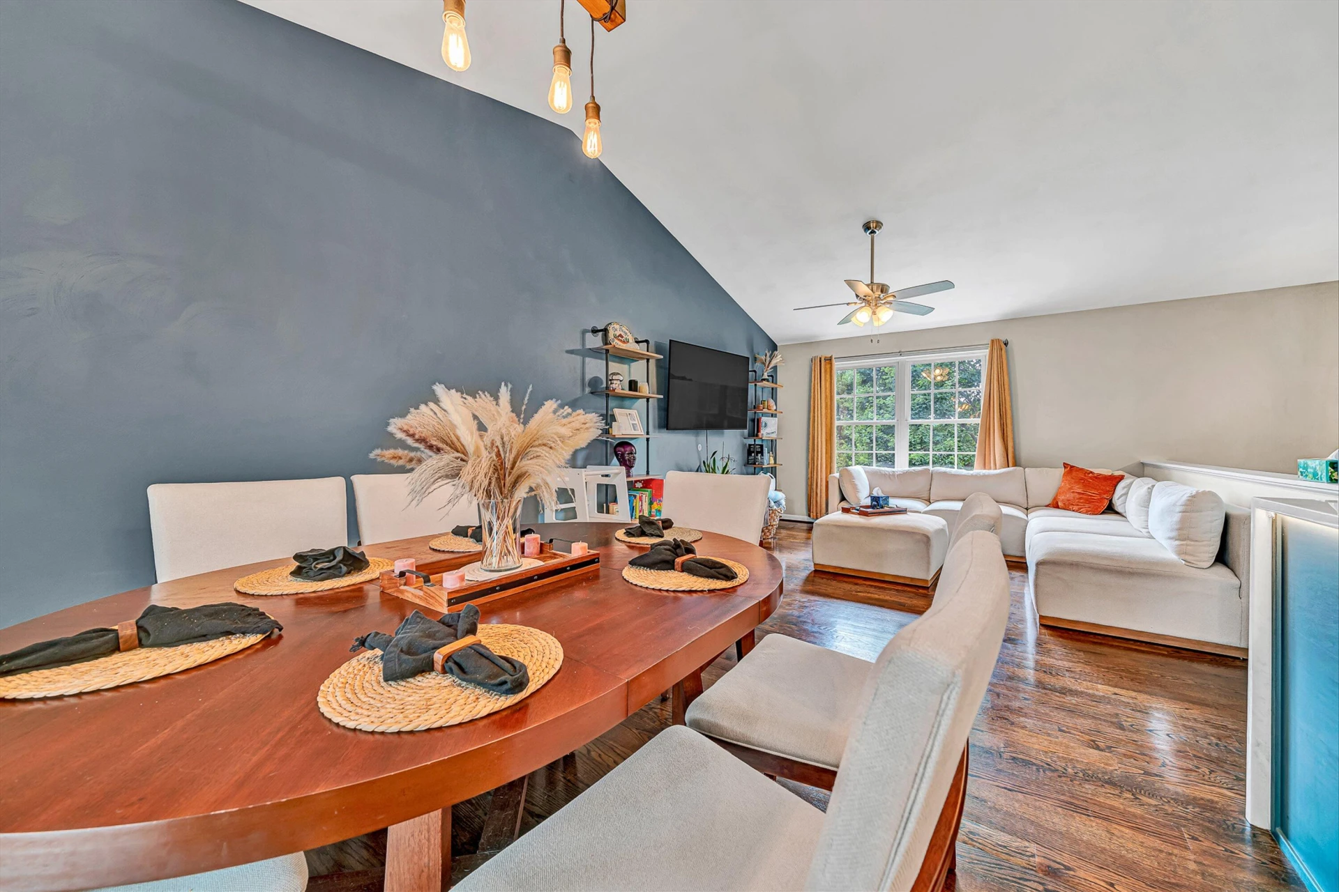 3423 Cedarmeade DR - Photo 18