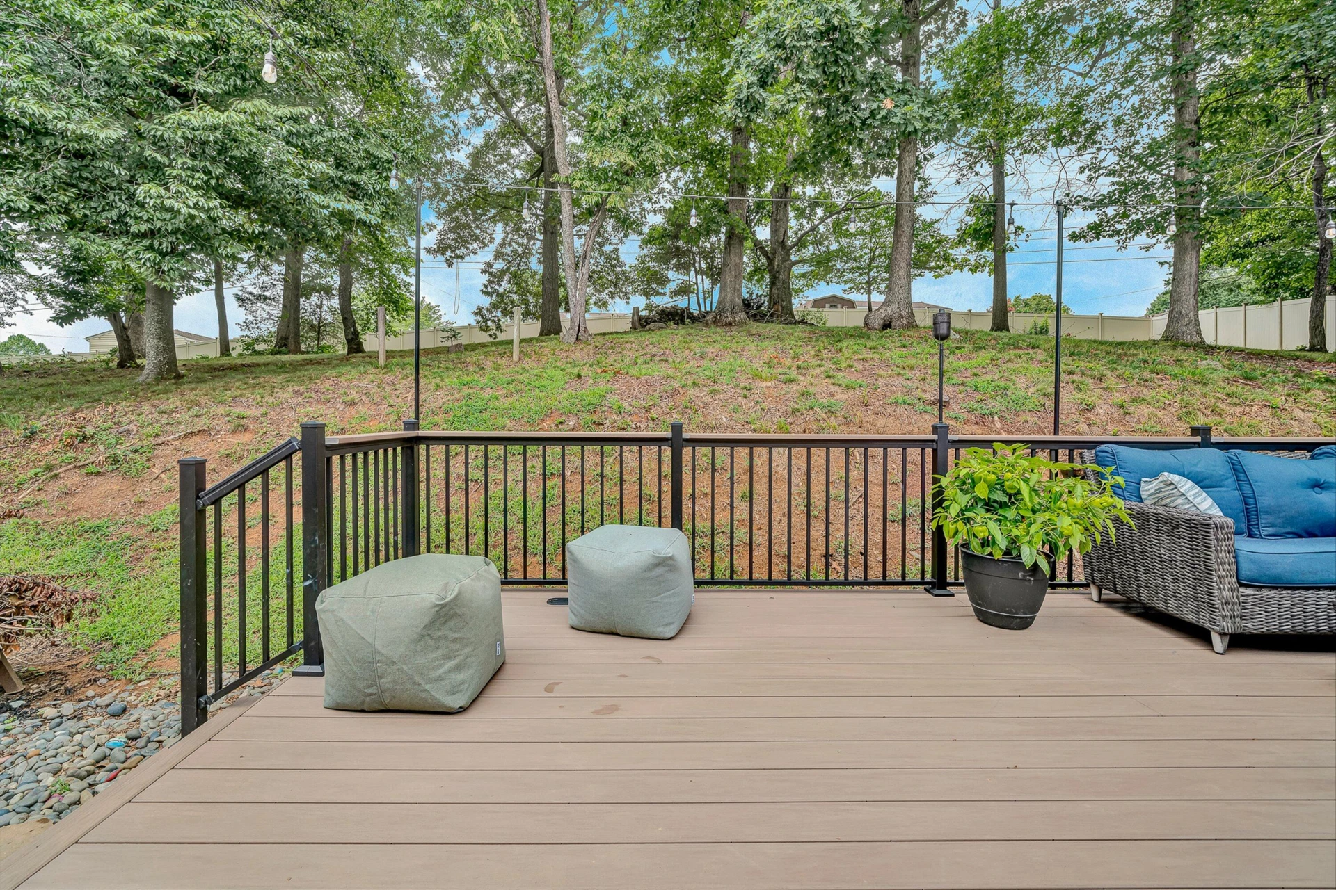 3423 Cedarmeade DR - Photo 34