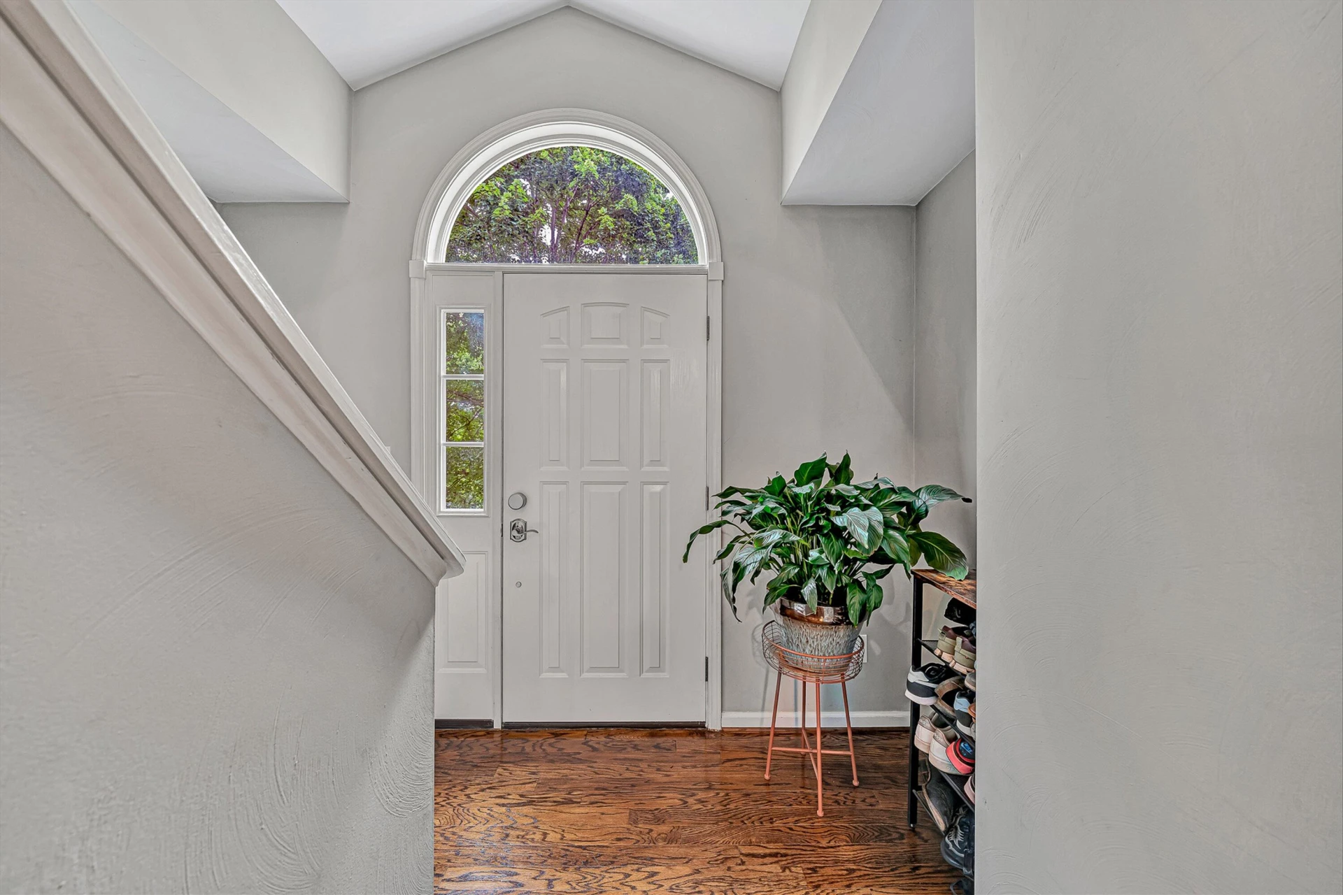 3423 Cedarmeade DR - Photo 4