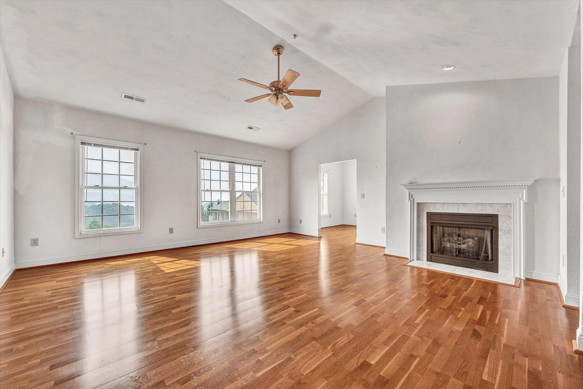 4444 Pheasant Ridge RD #APT 407 - Photo 12