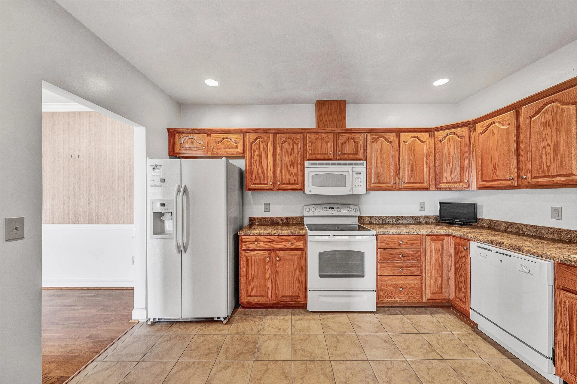 4444 Pheasant Ridge RD #APT 407 - Photo 24