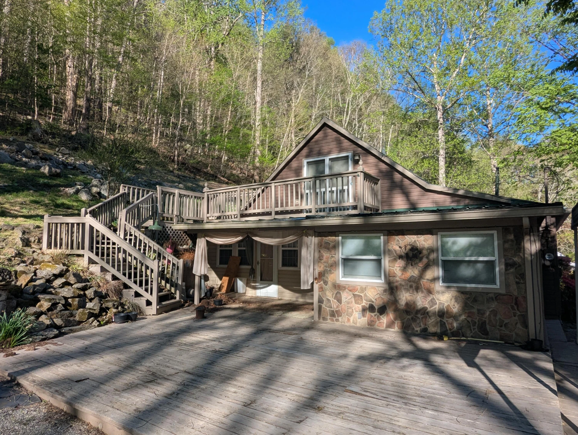2806 Shawsville Pike NE