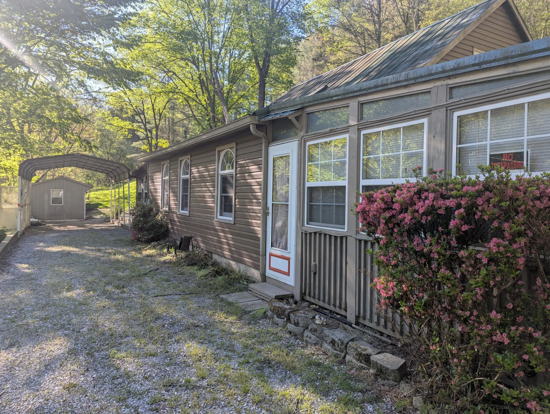 2806 Shawsville Pike NE - Photo 5