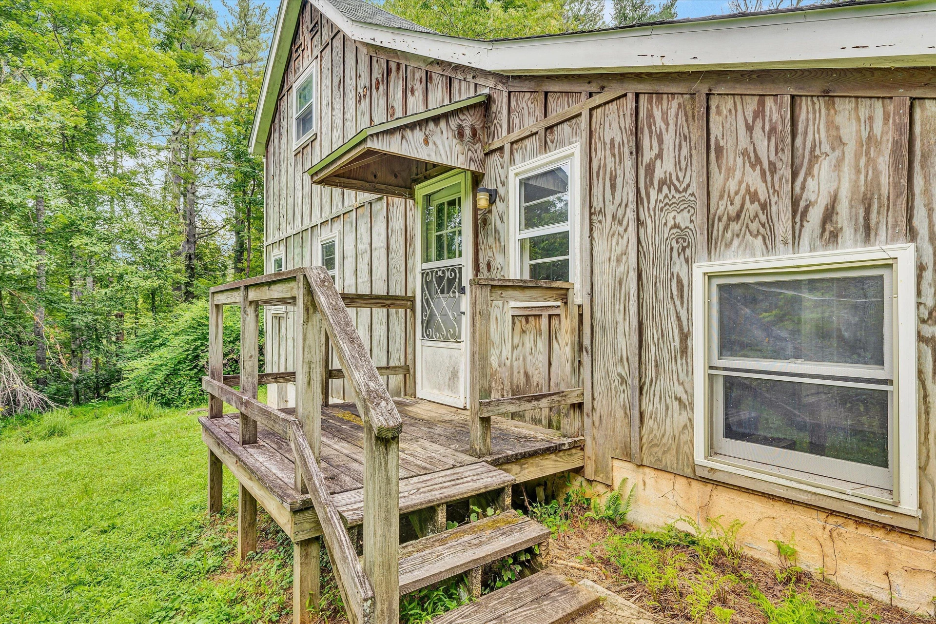 1512 Blue Ridge PKWY - Photo 4