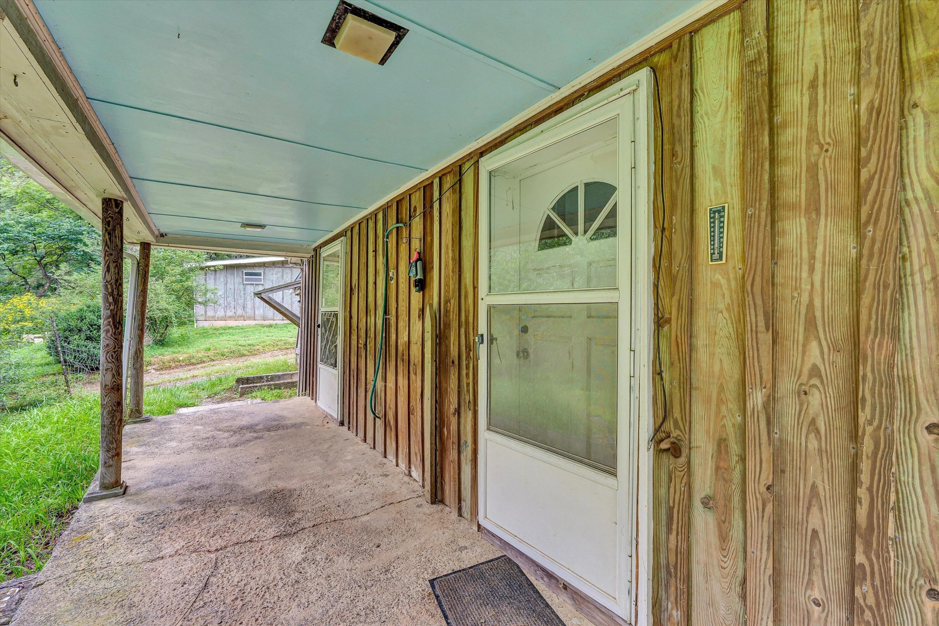 1512 Blue Ridge PKWY - Photo 16