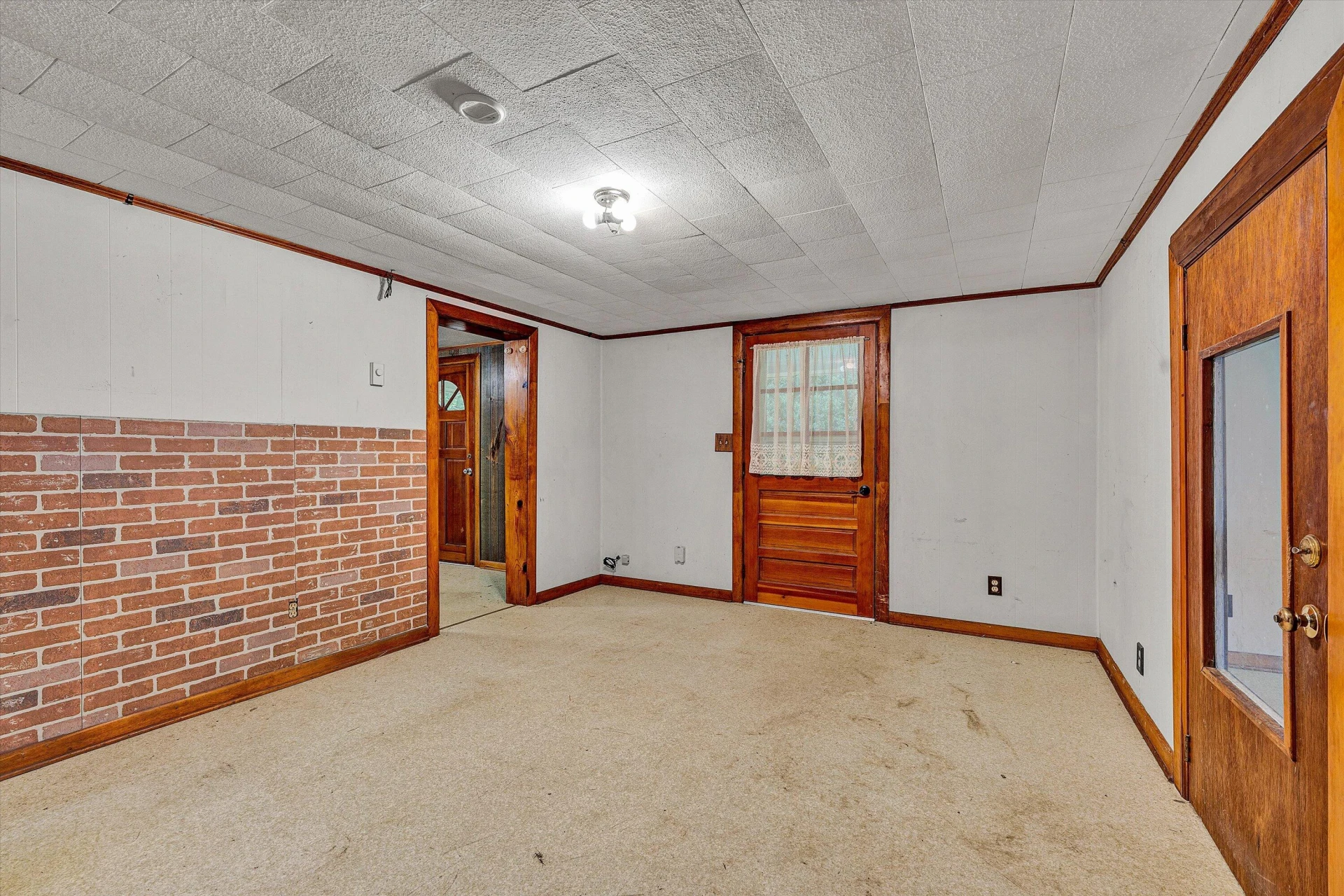 1512 Blue Ridge PKWY - Photo 20