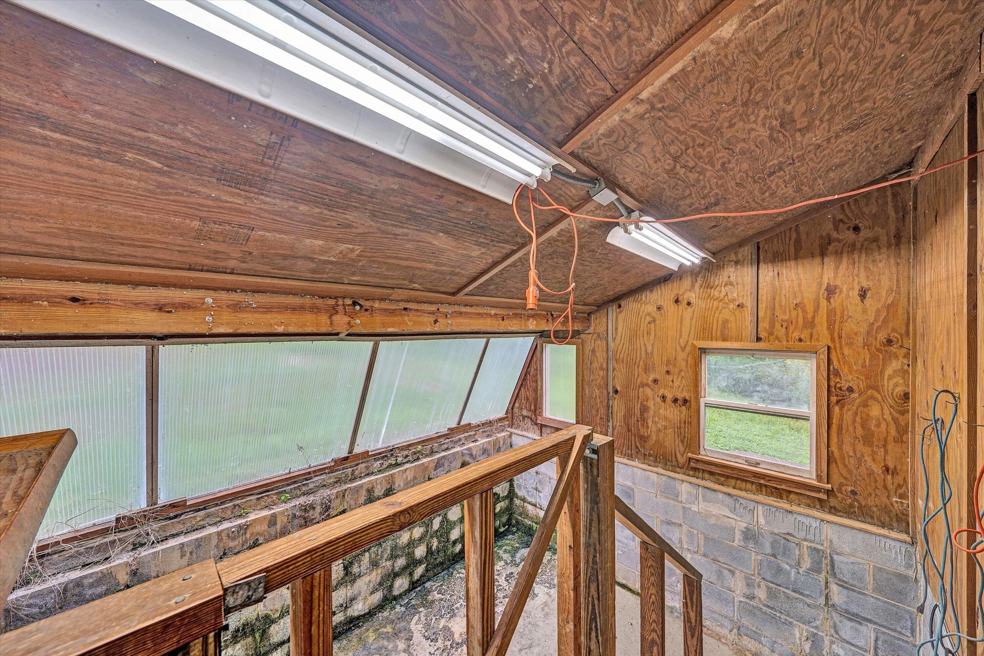 1512 Blue Ridge PKWY - Photo 32