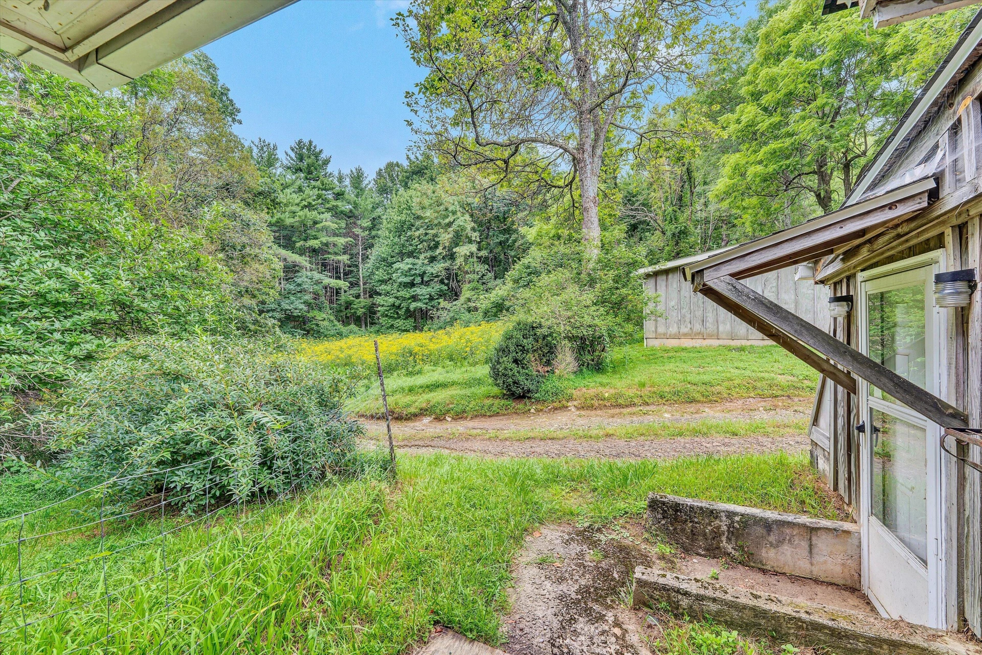 1512 Blue Ridge PKWY - Photo 40