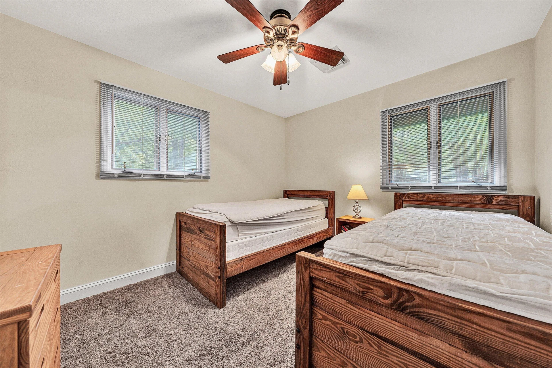103 White Oak CIR - Photo 21