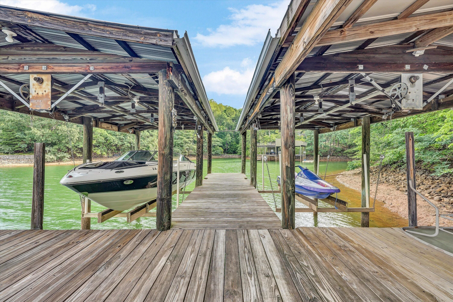 103 White Oak CIR - Photo 32