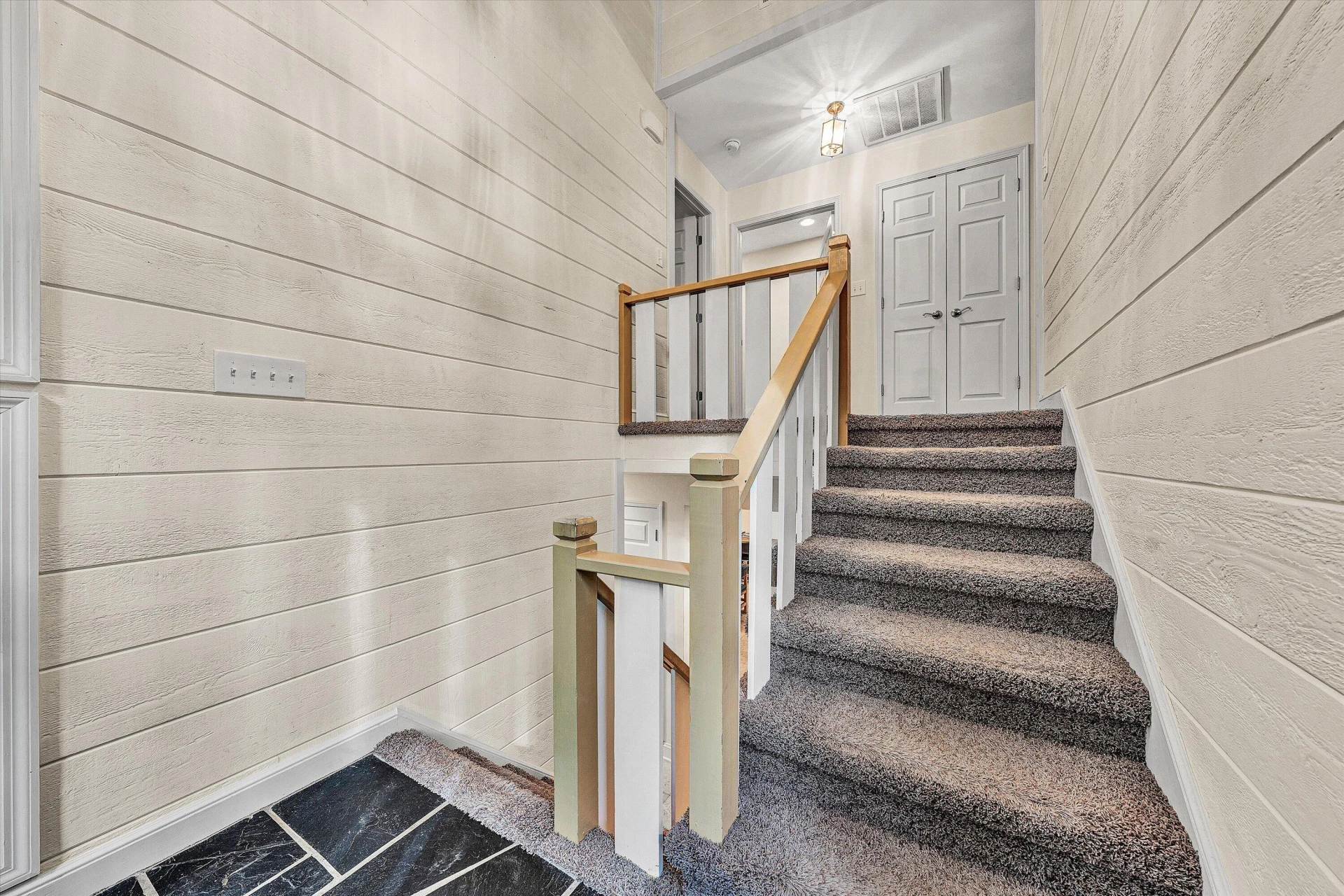 103 White Oak CIR - Photo 6