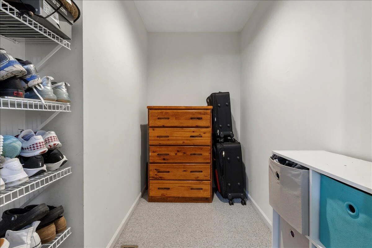 408 Giles AVE - Photo 27
