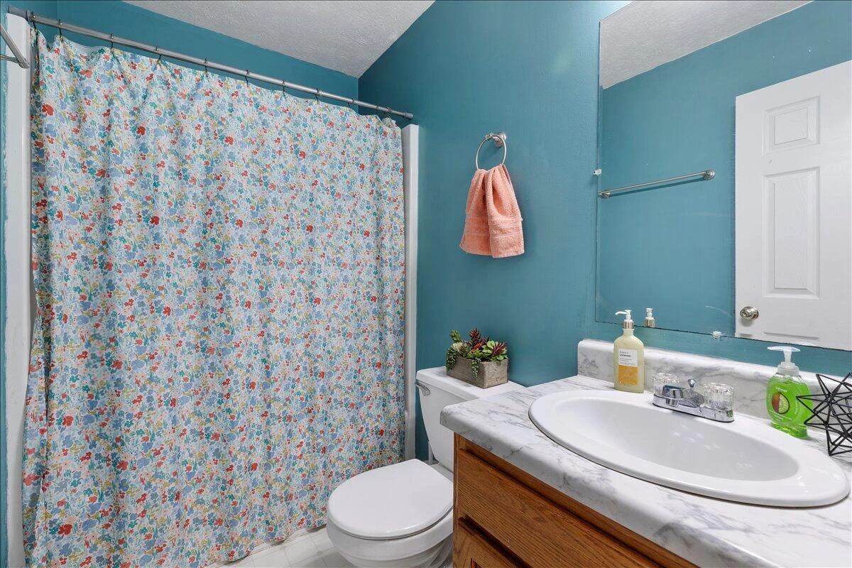 408 Giles AVE - Photo 29