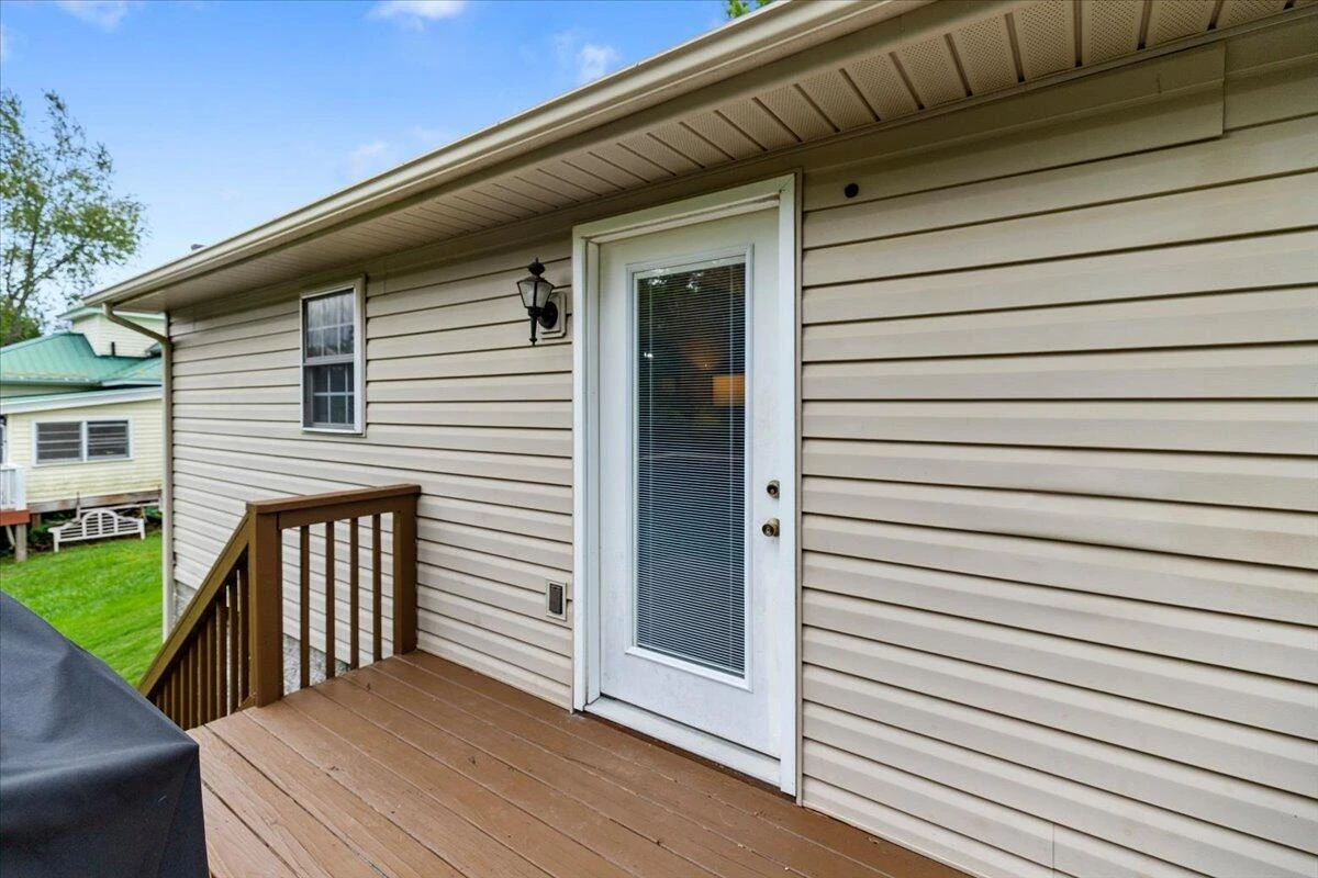 408 Giles AVE - Photo 40