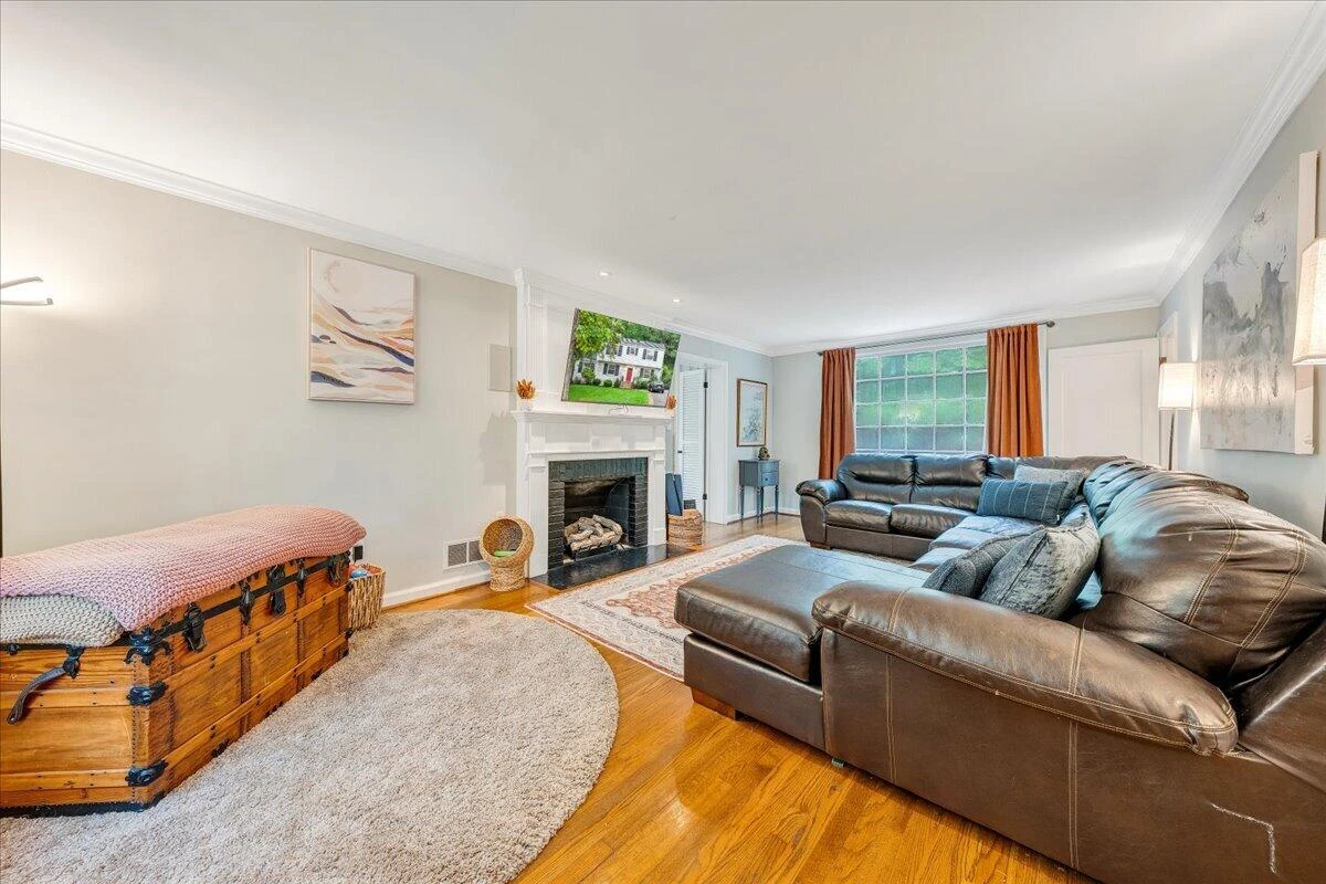 3136 West Ridge RD SW - Photo 5