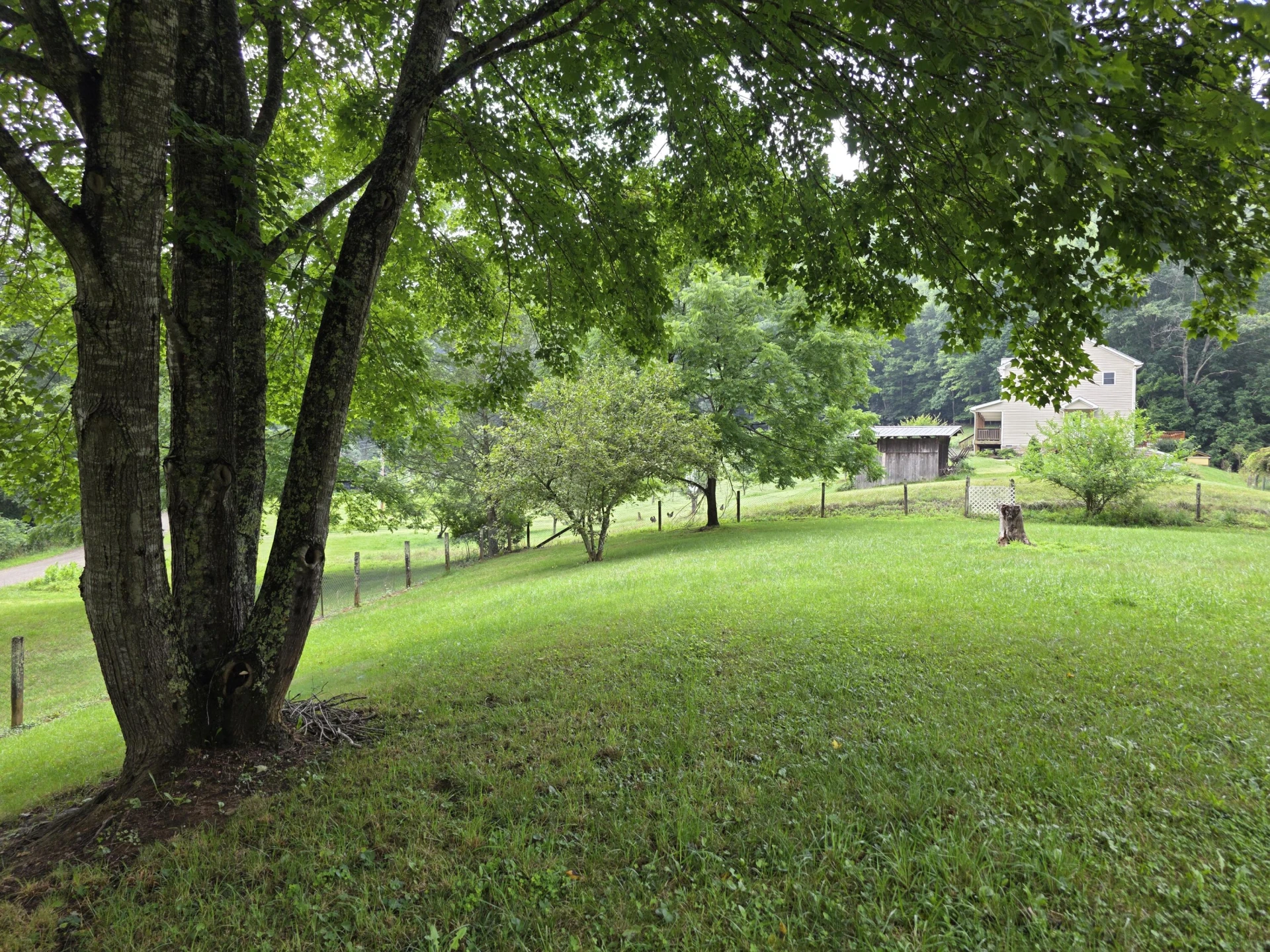 352 Sawmill Hill RD NW - Photo 25