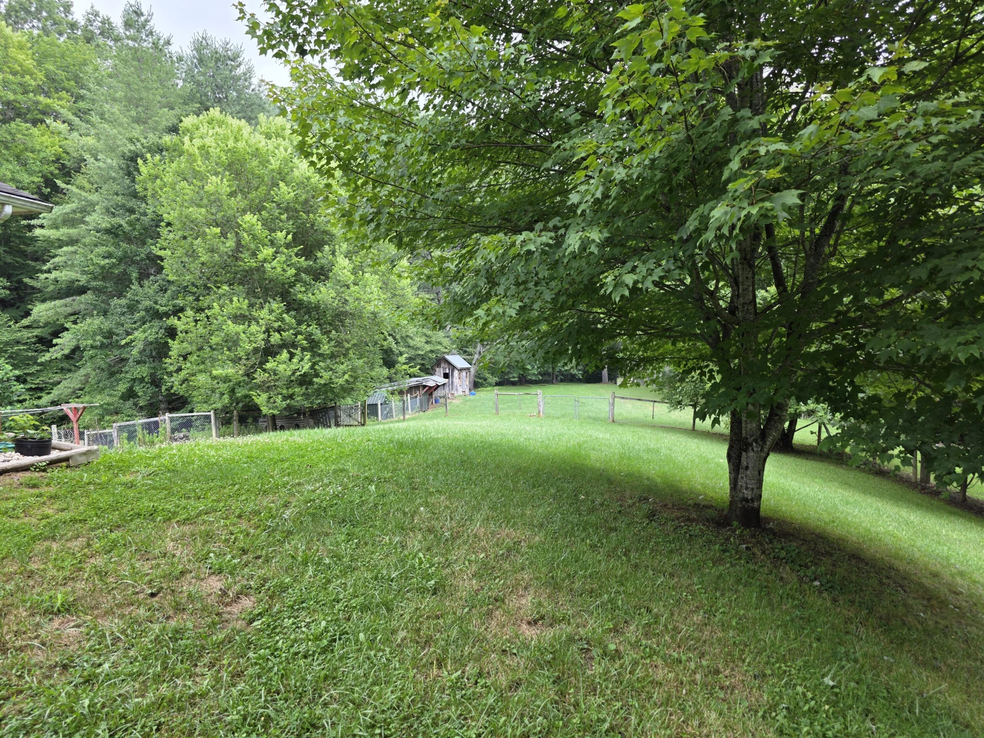352 Sawmill Hill RD NW - Photo 28