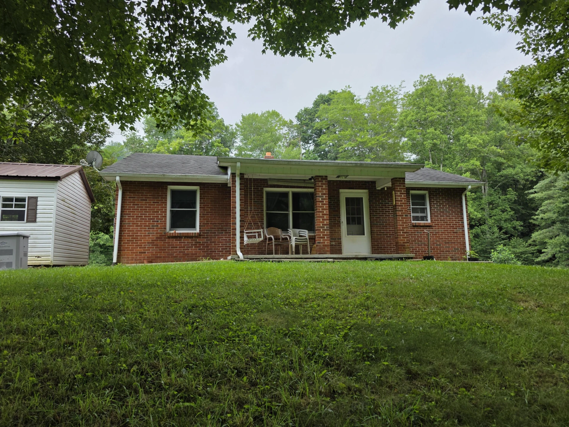 352 Sawmill Hill RD NW - Photo 3