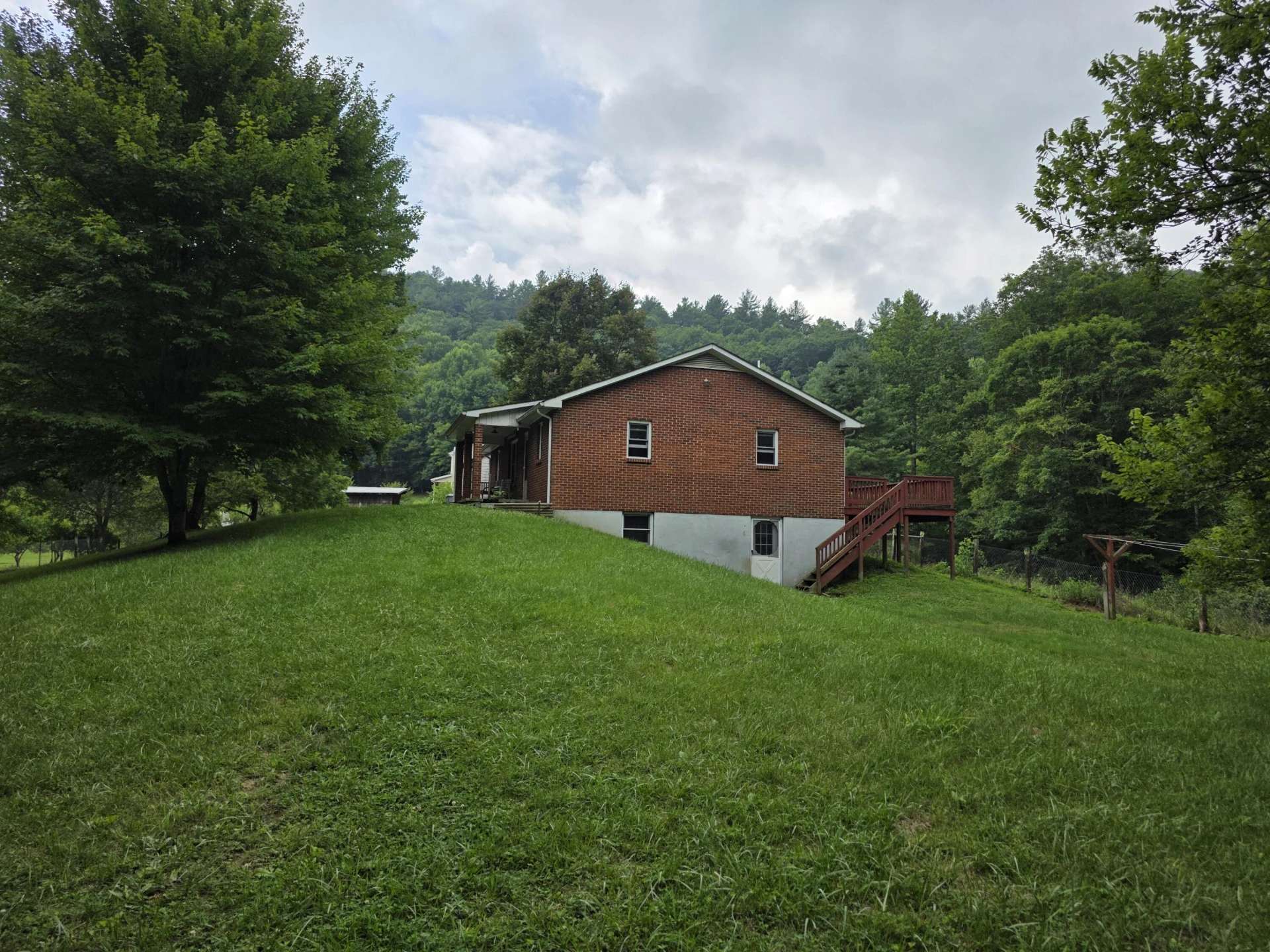 352 Sawmill Hill RD NW - Photo 7