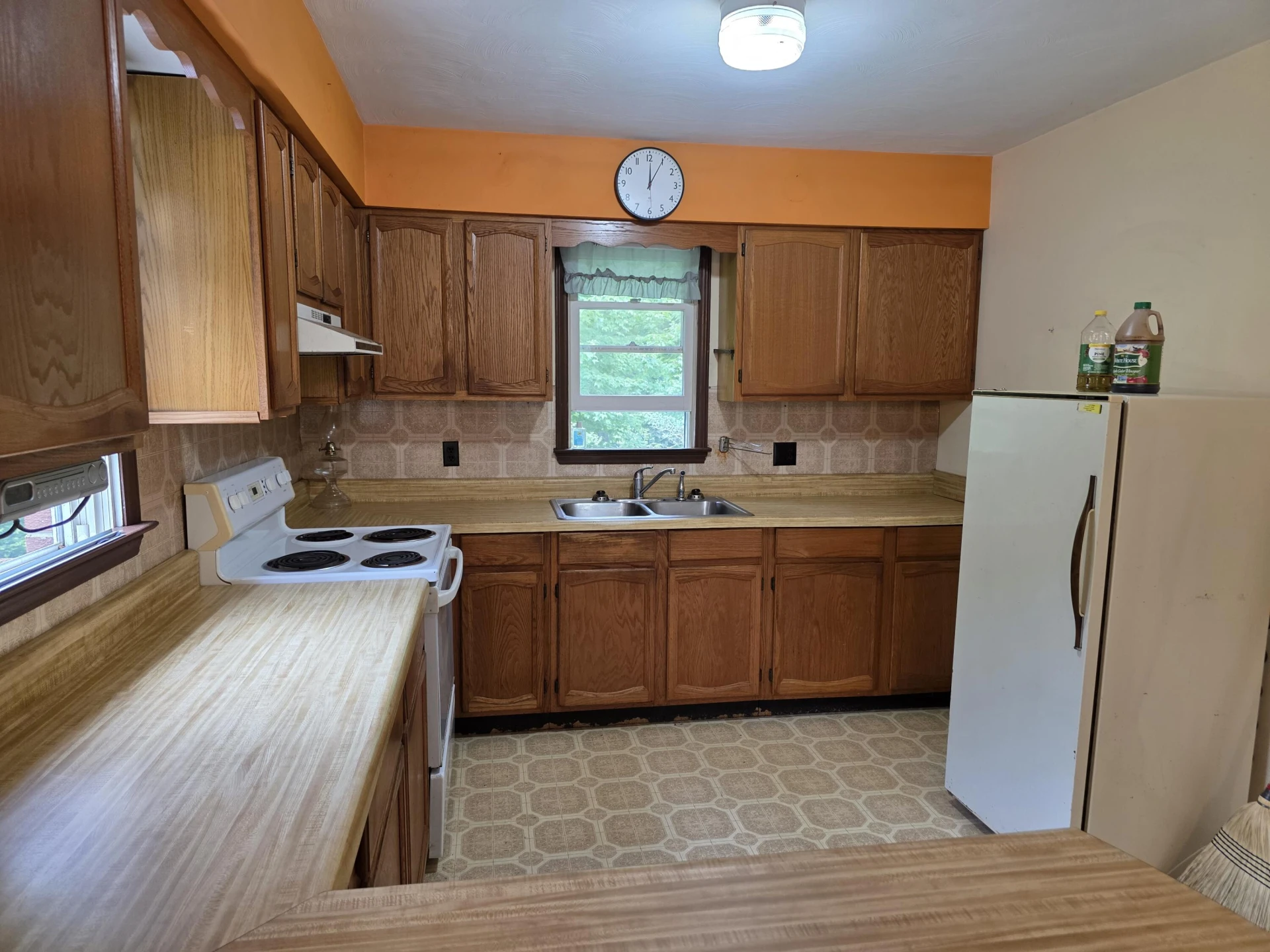 352 Sawmill Hill RD NW - Photo 8