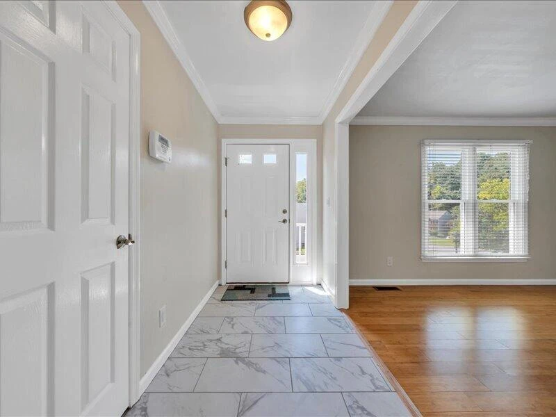 6121 Scotford CT - Photo 4
