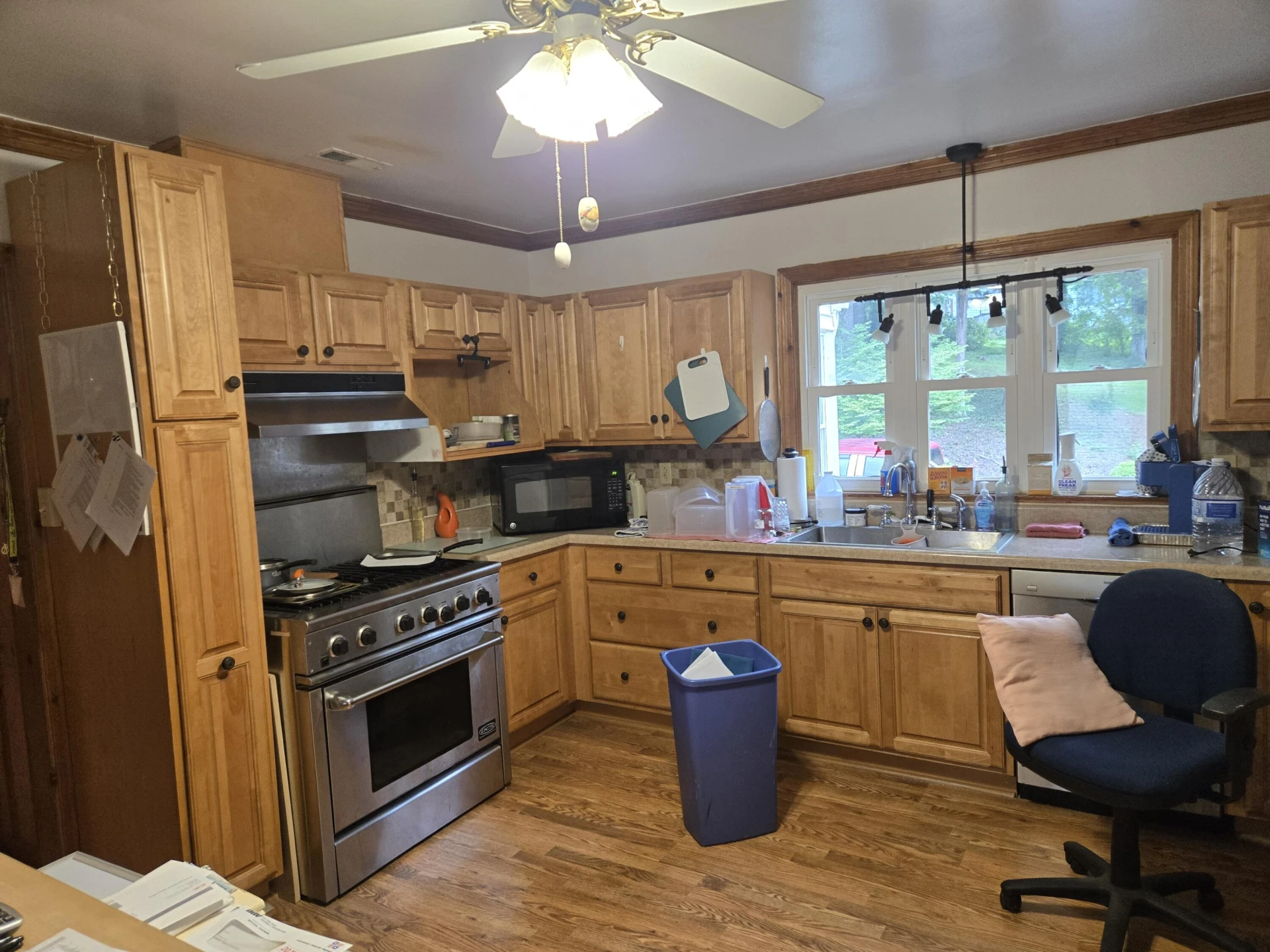 680 Park LN - Photo 16