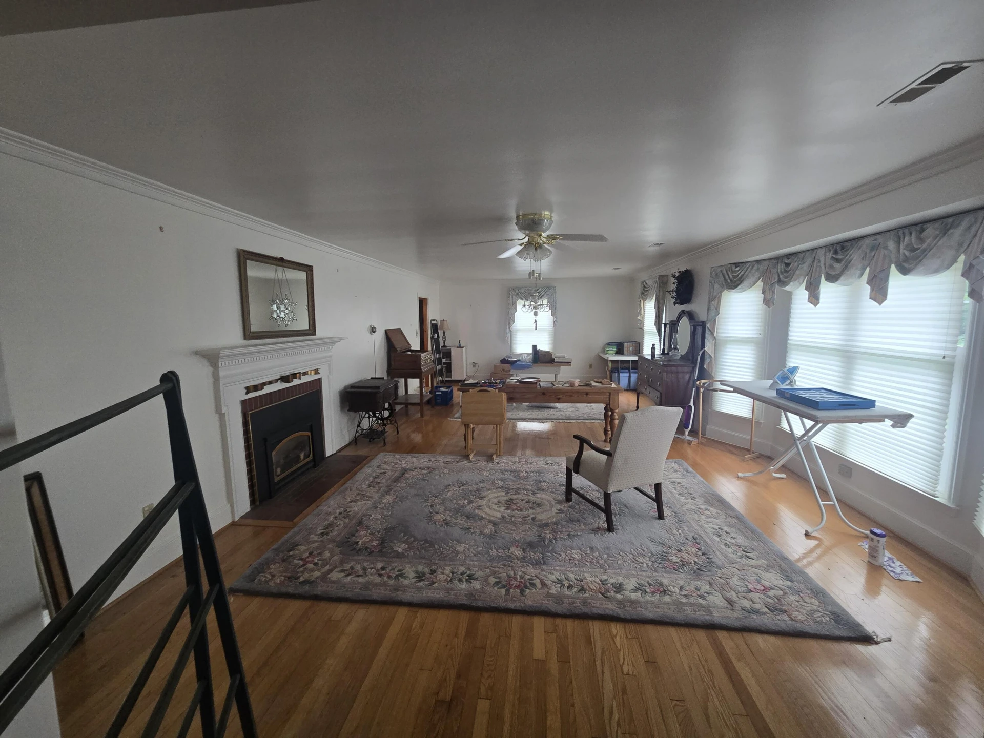 680 Park LN - Photo 4