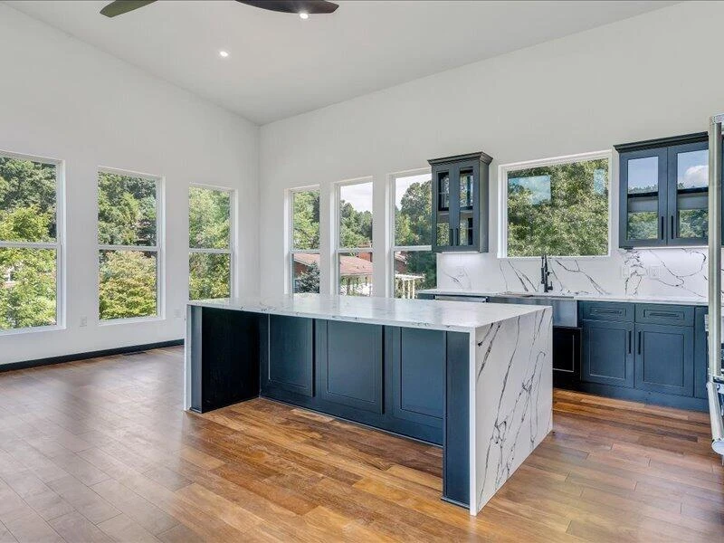 5905 Cartwright DR - Photo 24