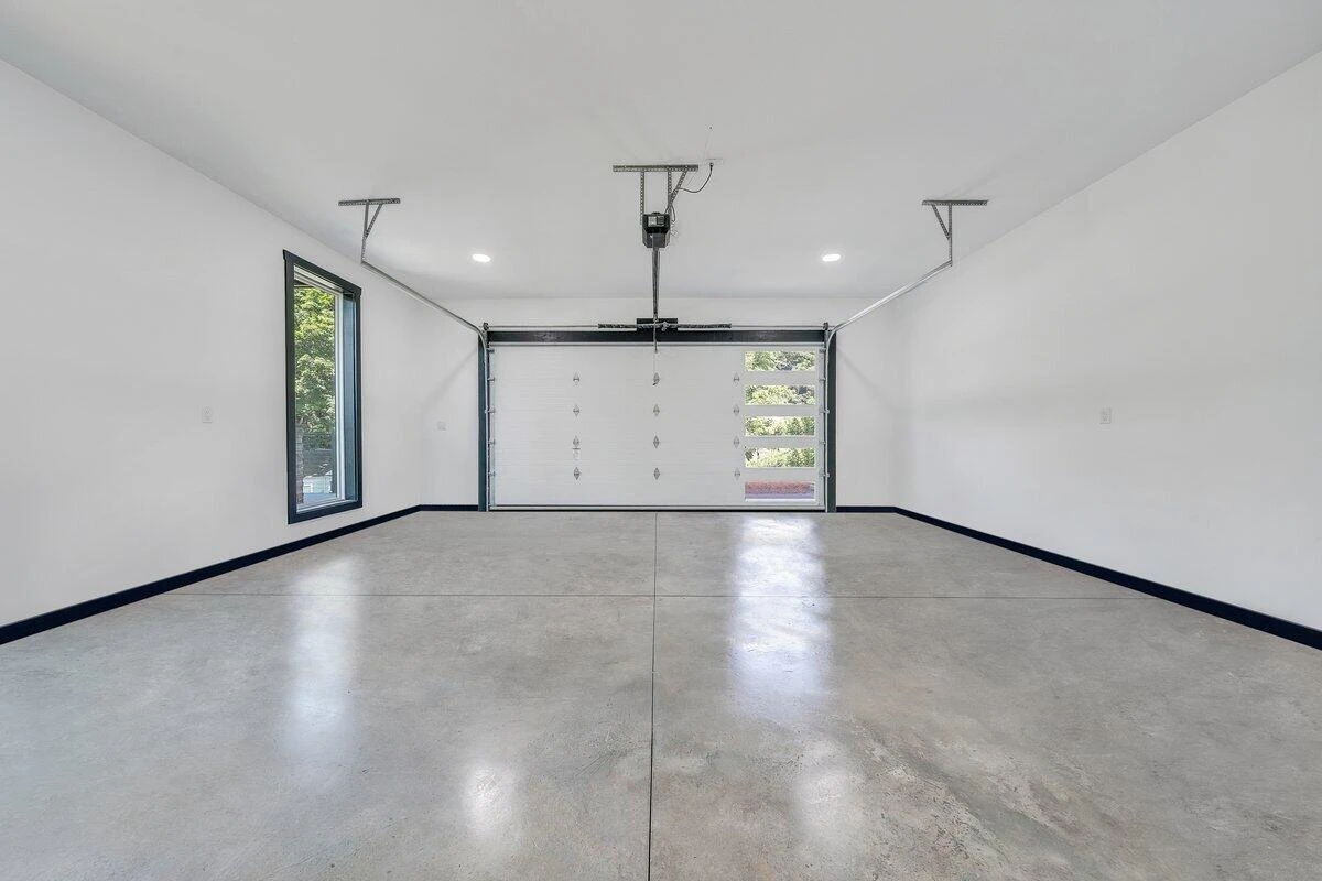 5905 Cartwright DR - Photo 65