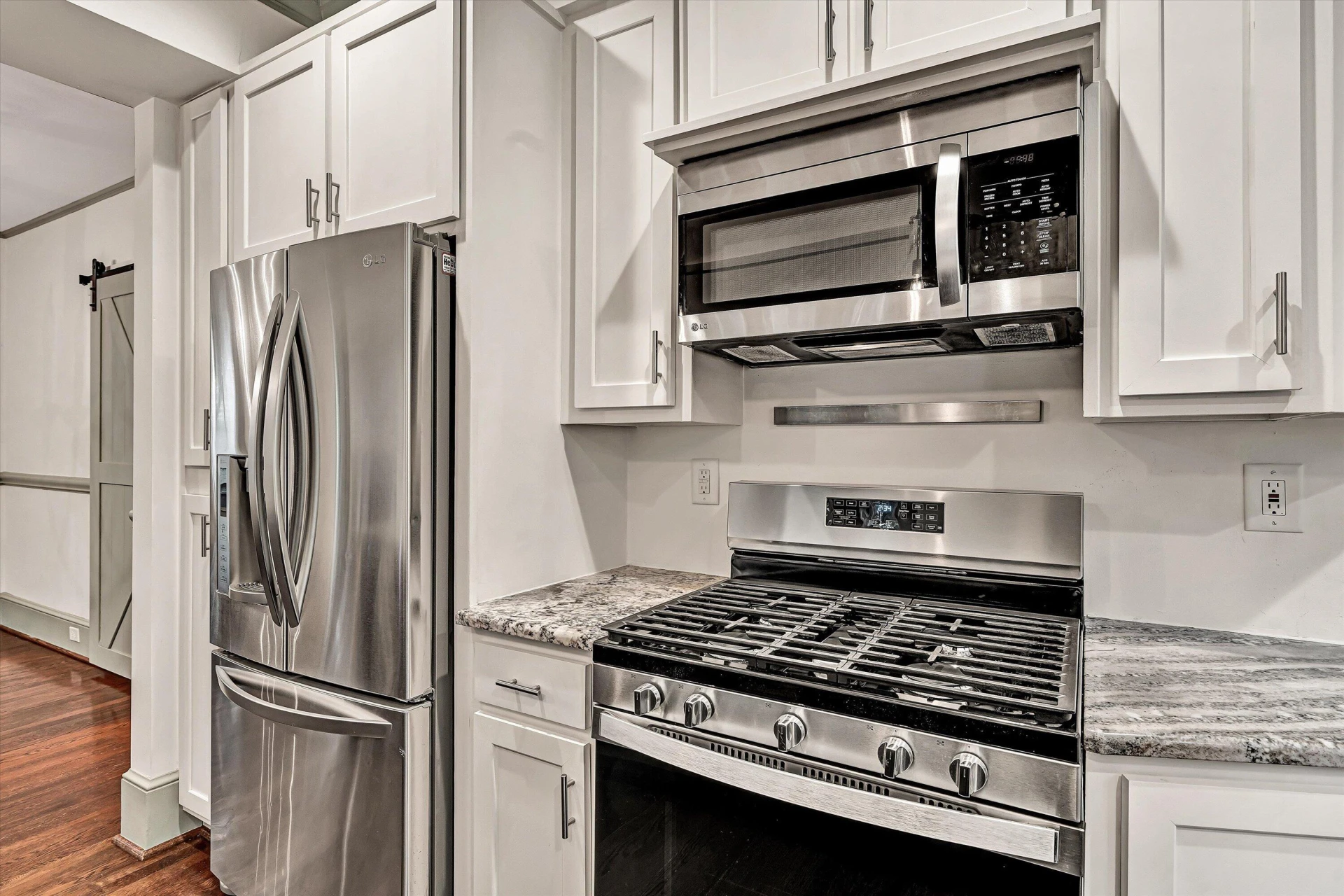 1516 Sherwood AVE SW - Photo 15