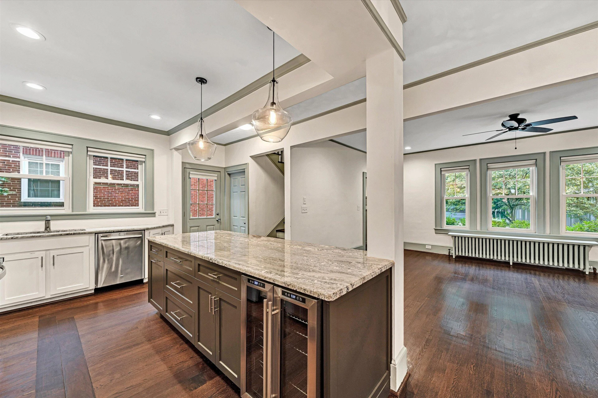 1516 Sherwood AVE SW - Photo 16