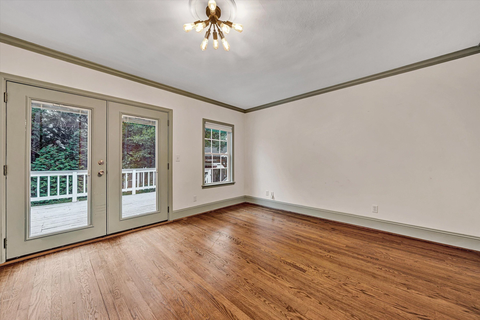 1516 Sherwood AVE SW - Photo 22