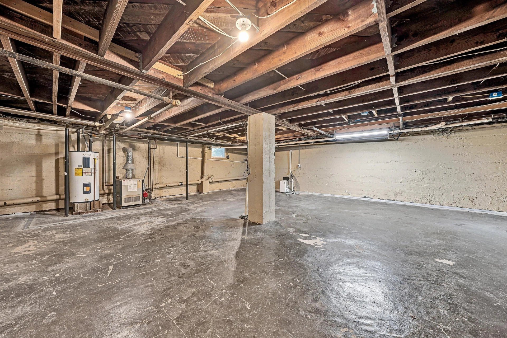 1516 Sherwood AVE SW - Photo 39