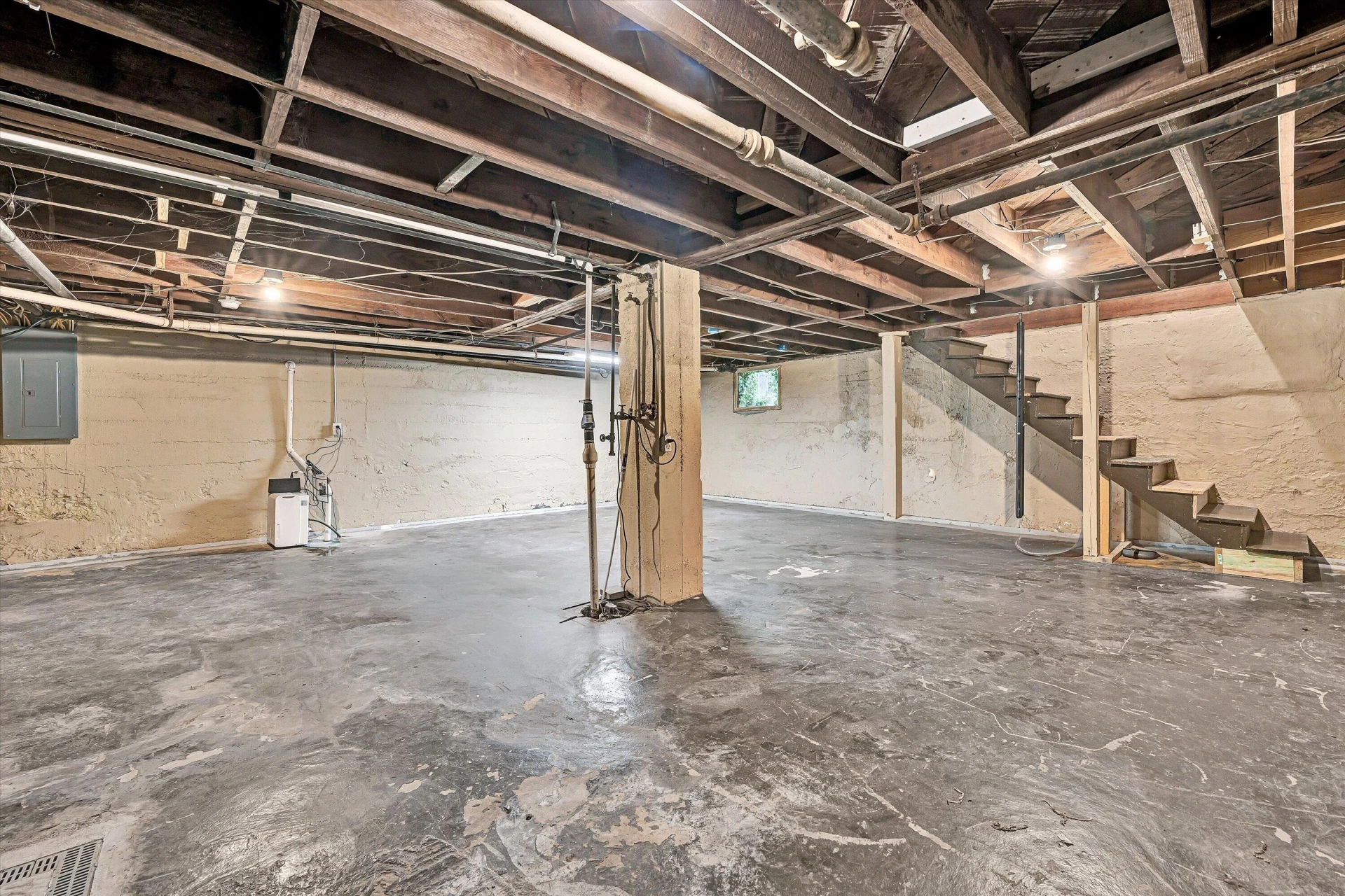1516 Sherwood AVE SW - Photo 40