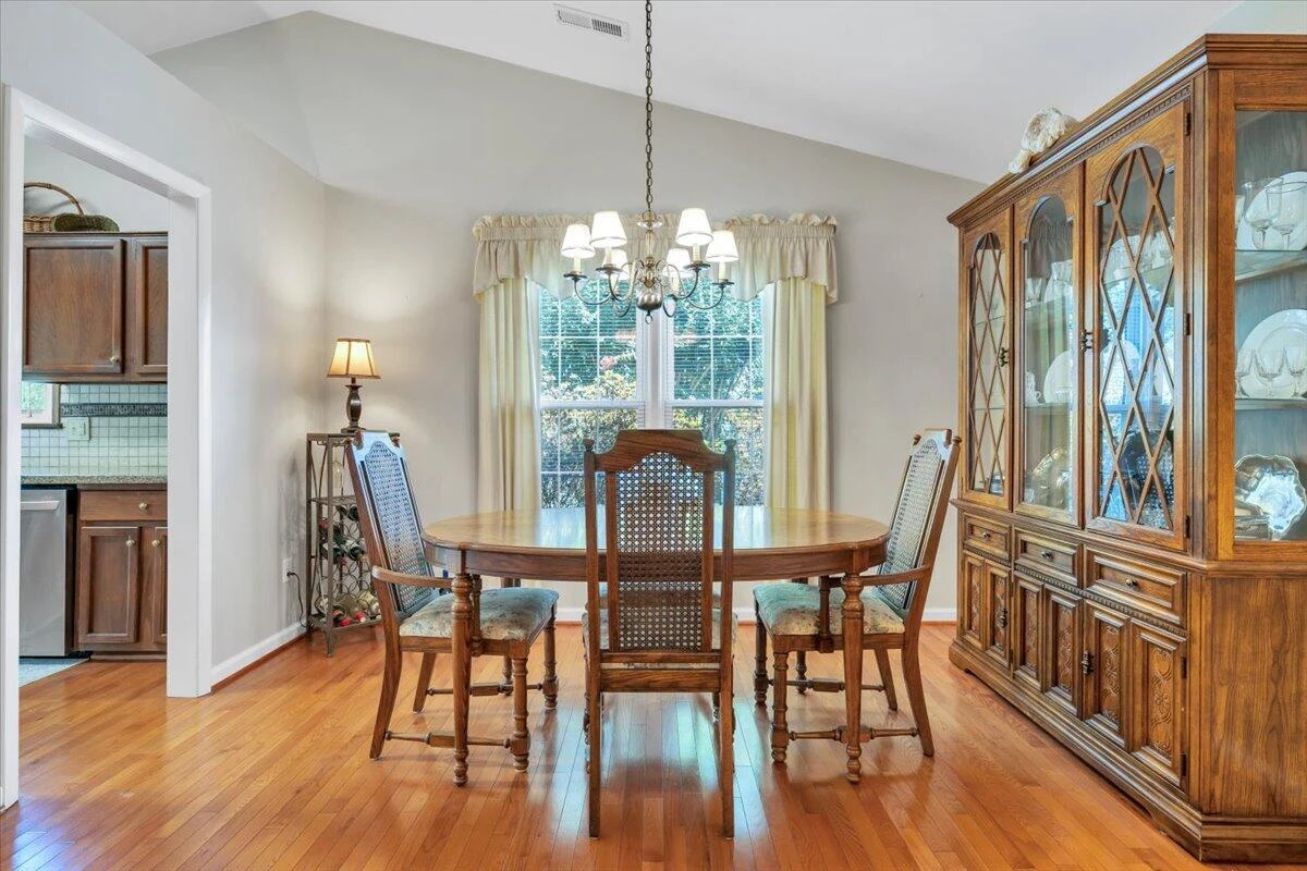 7049 Autumn Wood LN - Photo 9