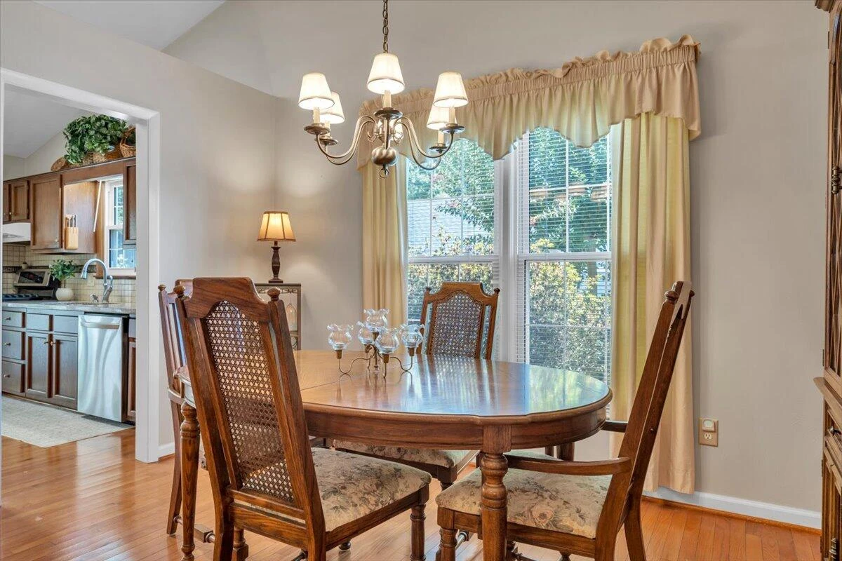 7049 Autumn Wood LN - Photo 10