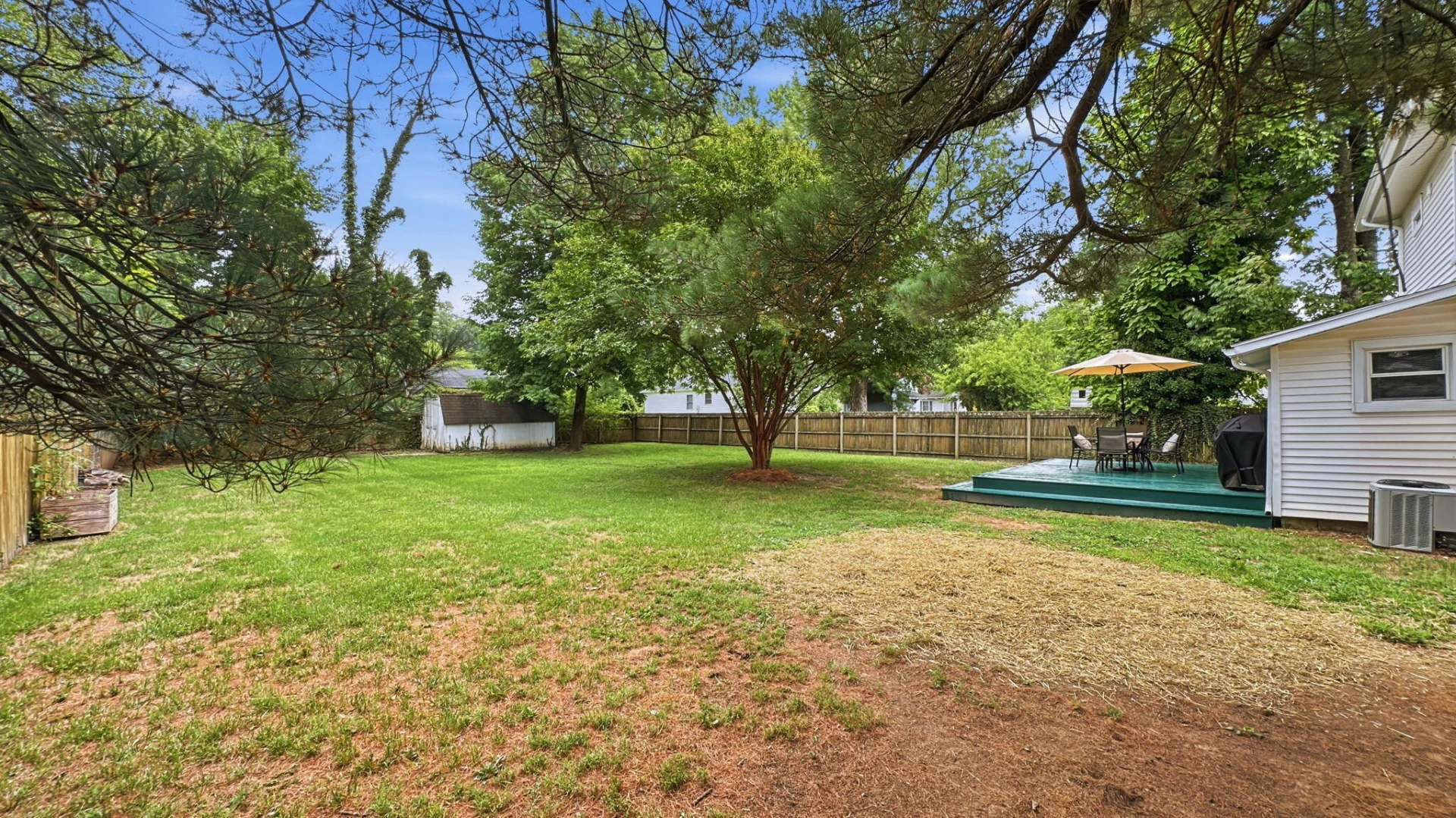 312 LAKEHURST AVE - Photo 58