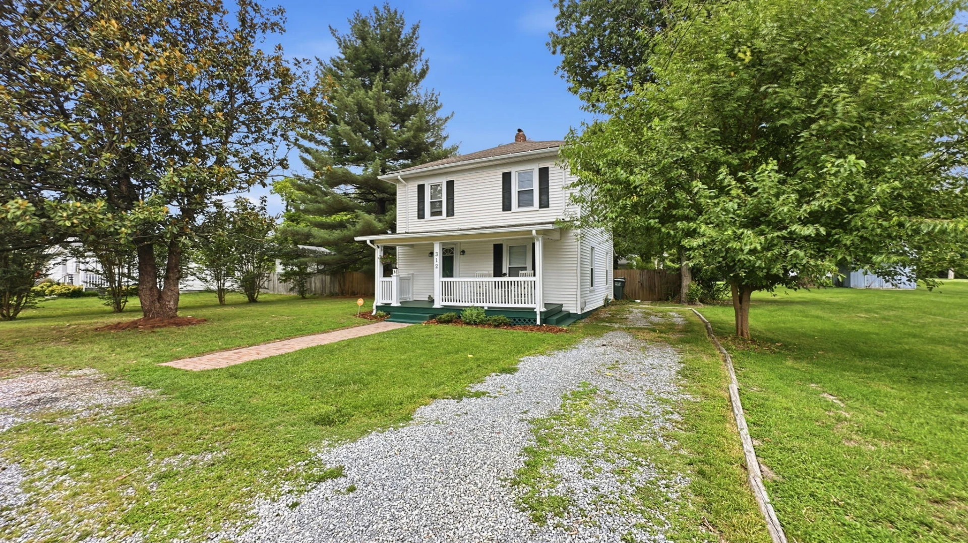 312 LAKEHURST AVE - Photo 64