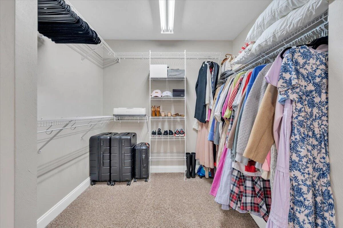 5927 Crumpacker DR - Photo 26