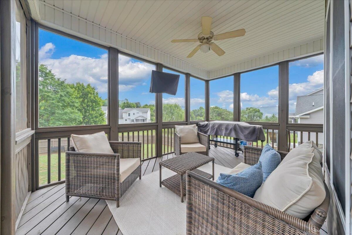 5927 Crumpacker DR - Photo 49