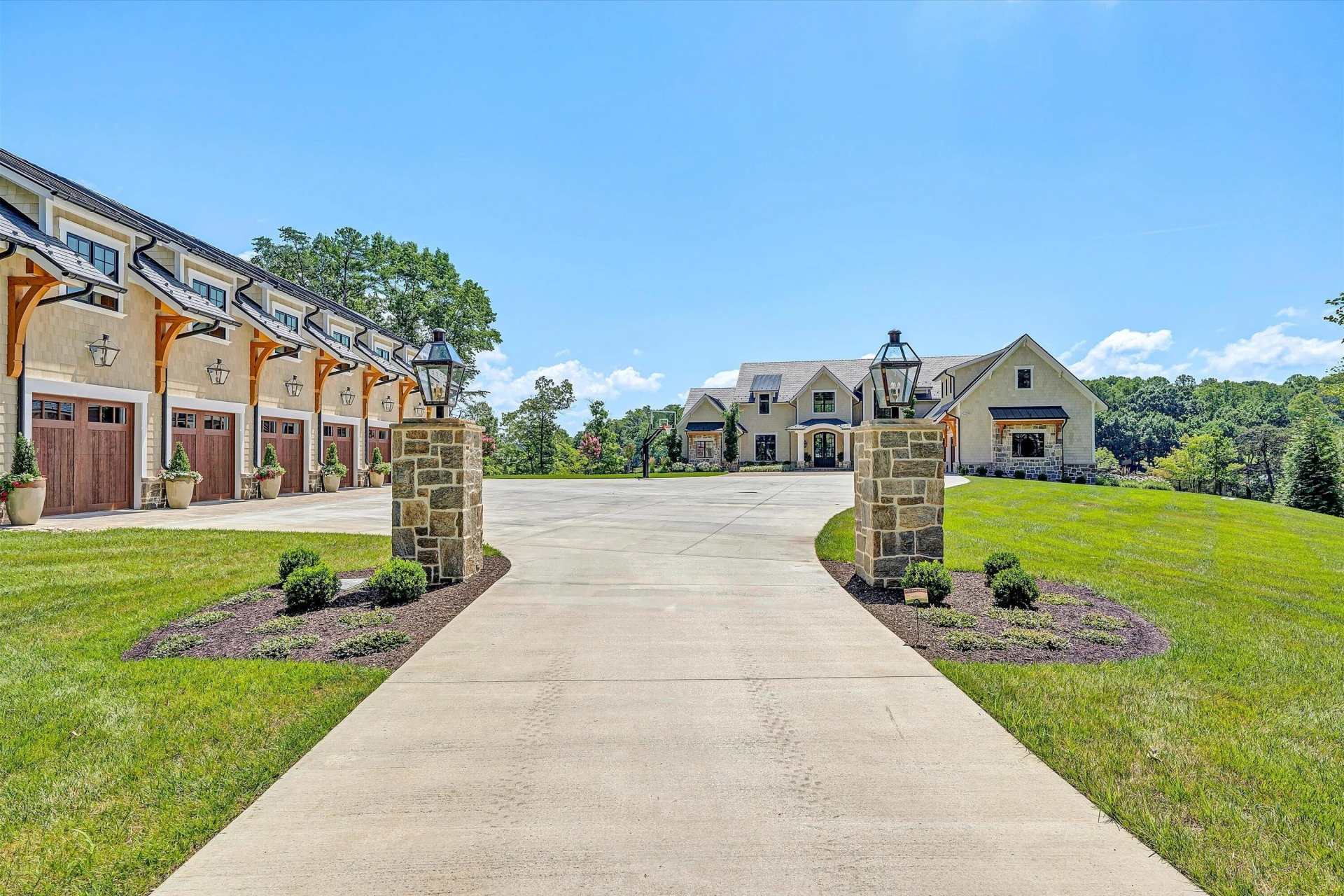 6189 Scruggs RD - Photo 135