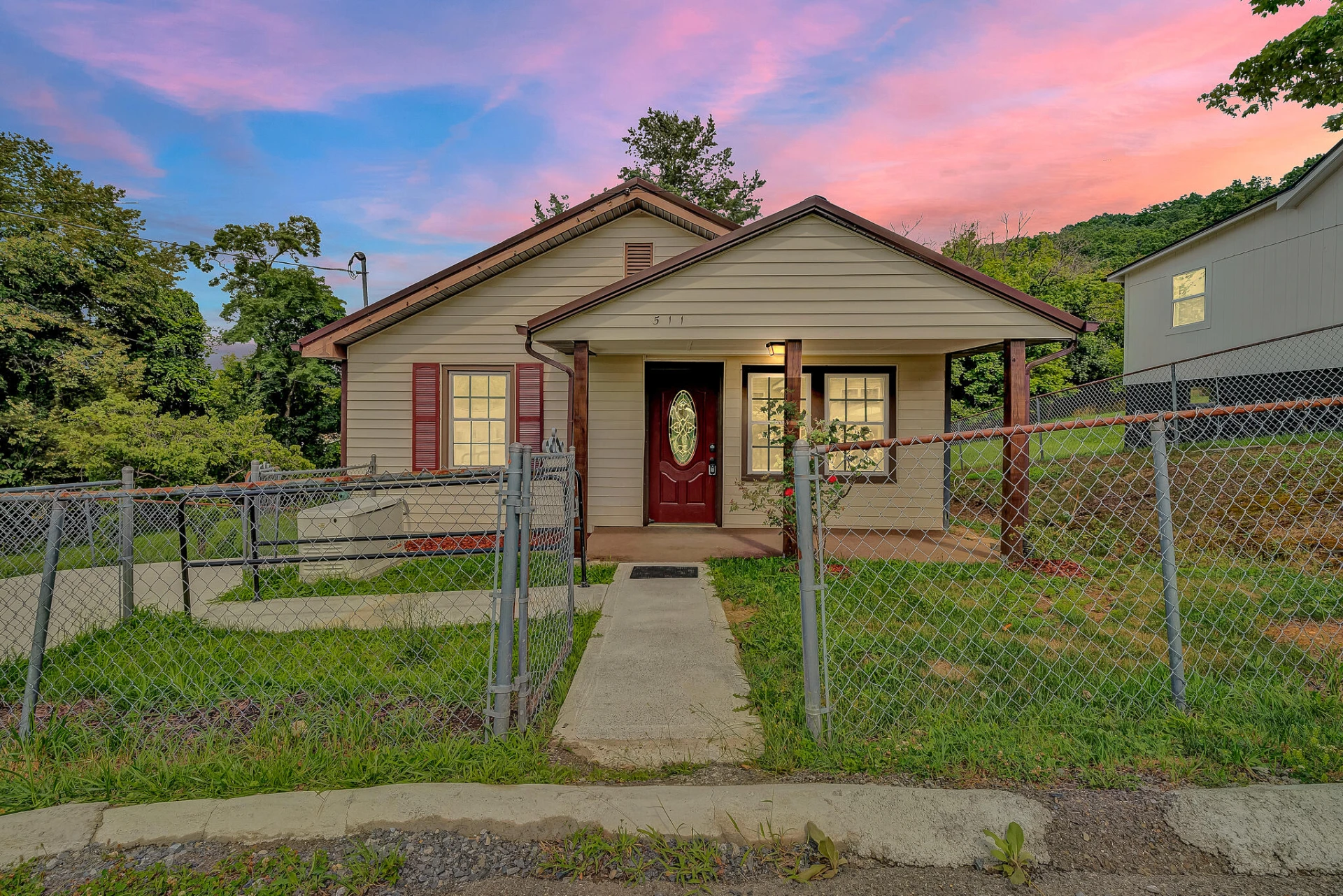 511 Patterson AVE