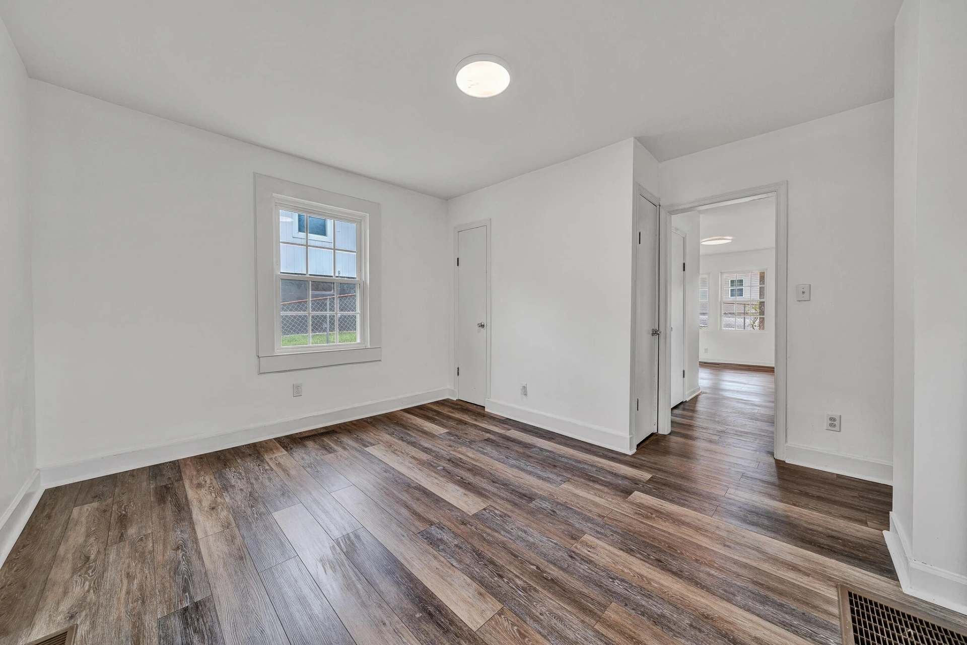 511 Patterson AVE - Photo 13