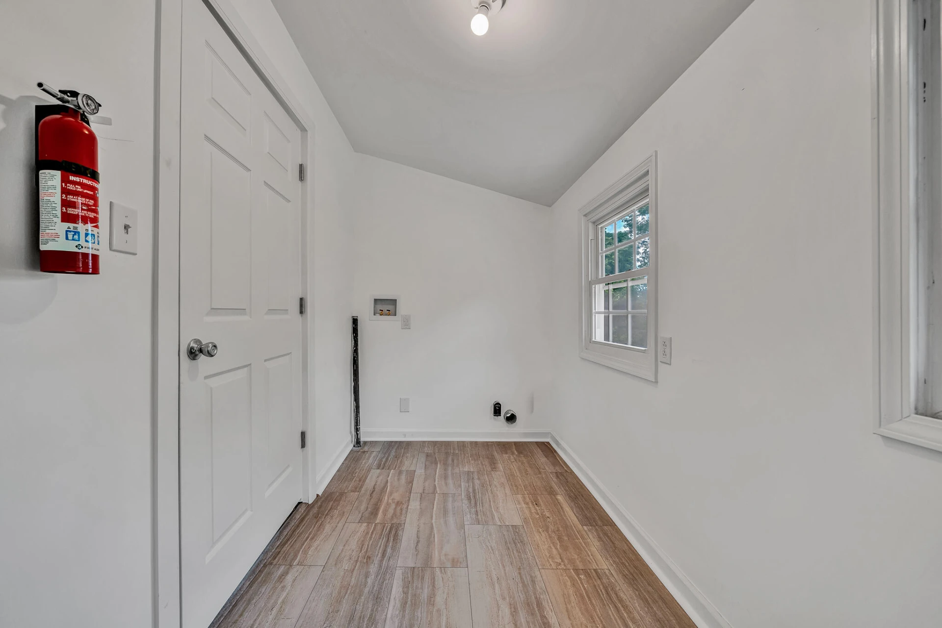 511 Patterson AVE - Photo 20