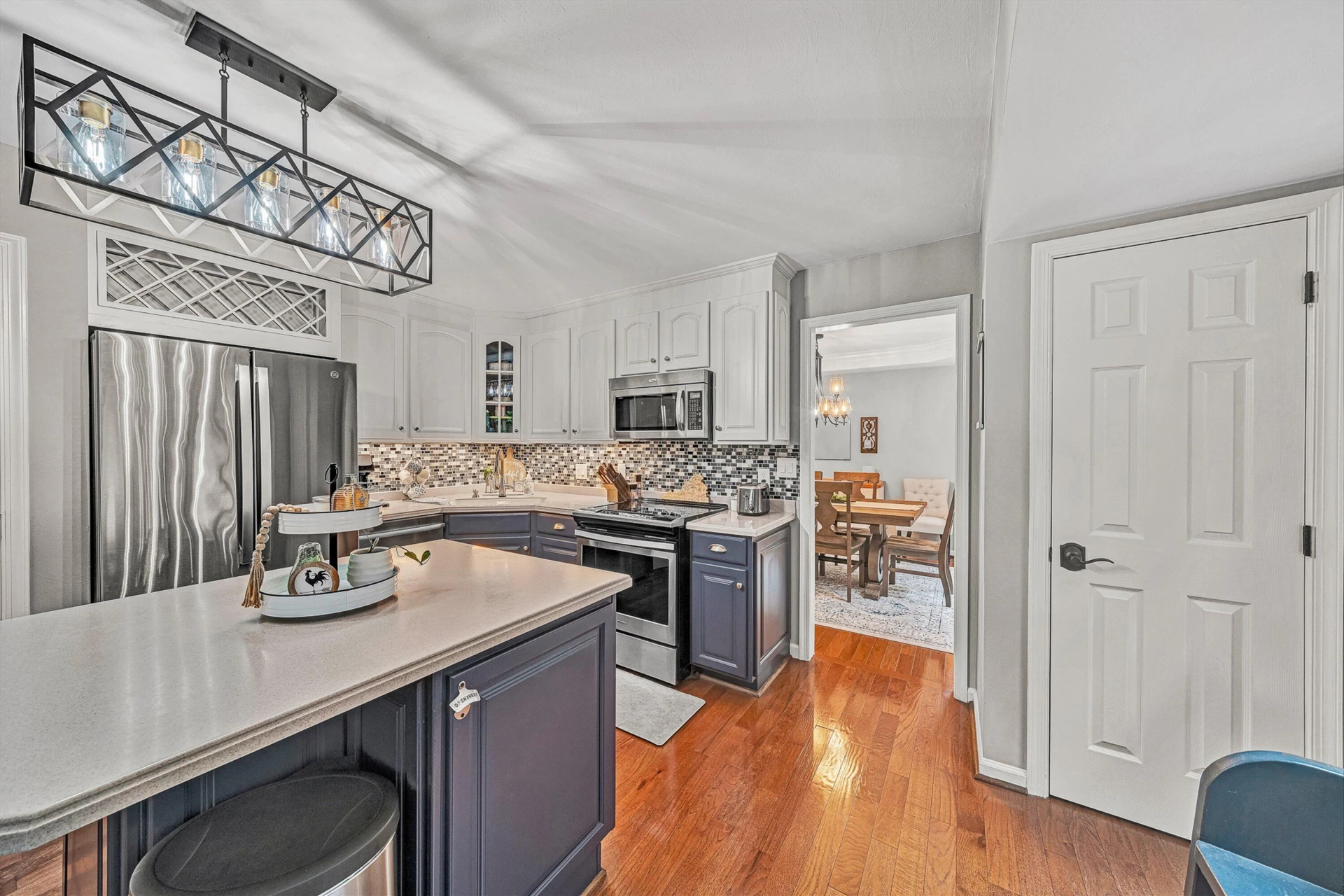 6107 Scotford CT - Photo 11